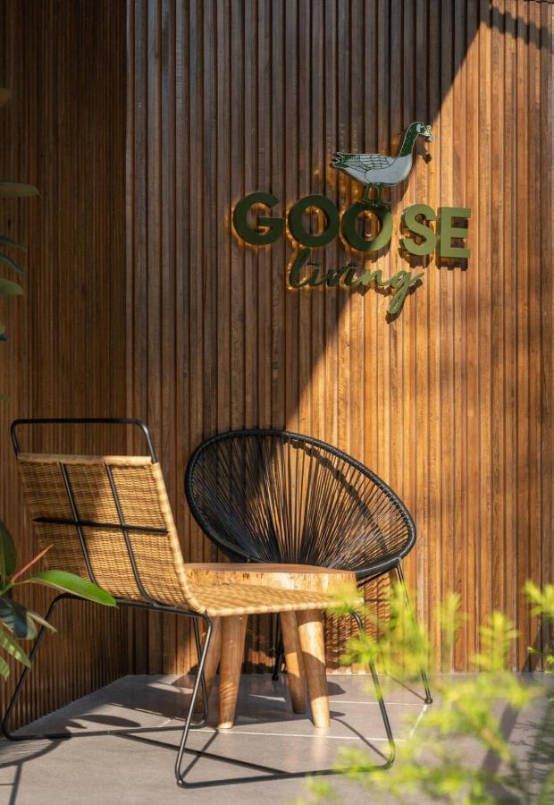 Goose Living Hotel Bangkok Exterior photo